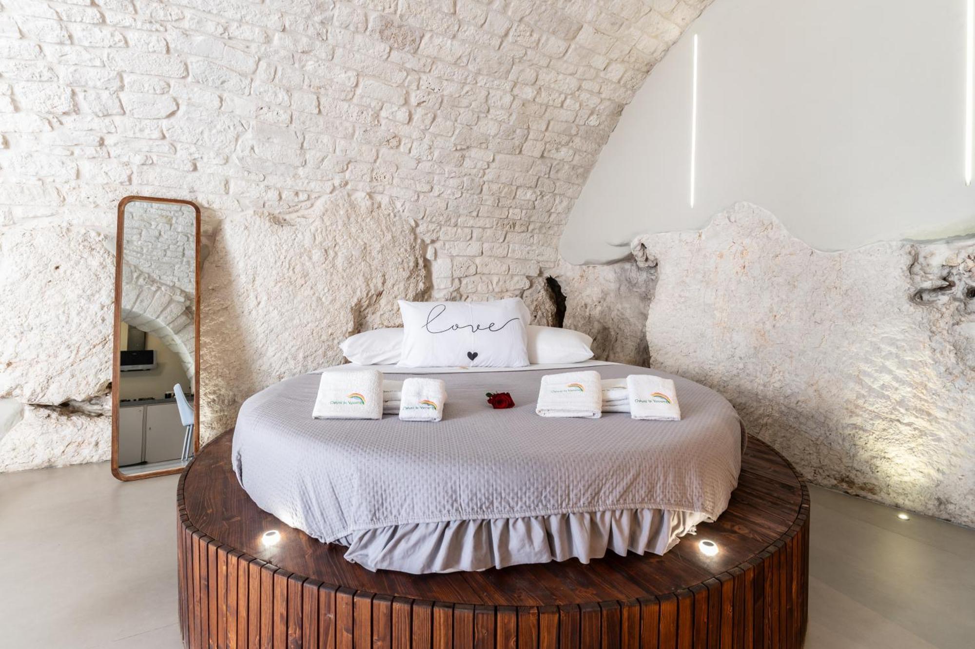 Malolu Luxurysuite Остуни Экстерьер фото